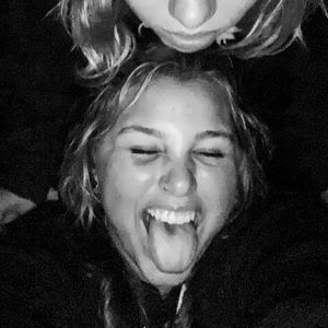 Meet your Posher, Taylar